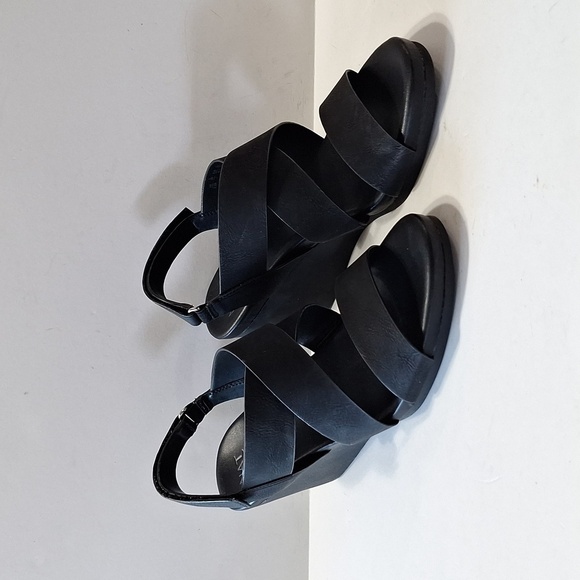 Naturalizer (NEW) Black Palmer Wedge Comfort Strappy Platform Sandal Size 9.5 - Picture 7 of 14